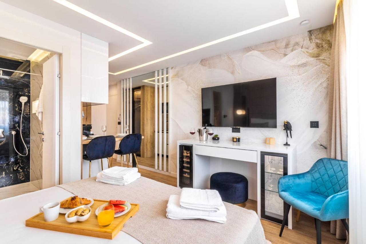 Sky Residence Split - Free Parking Extérieur photo