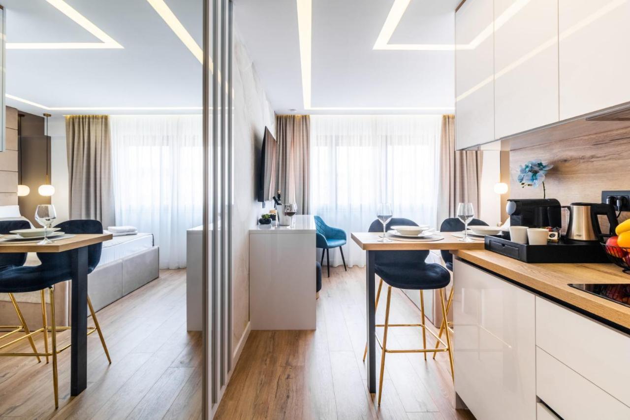 Sky Residence Split - Free Parking Extérieur photo