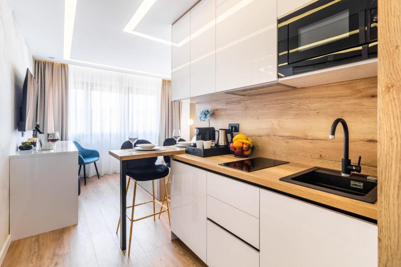 Sky Residence Split - Free Parking Extérieur photo